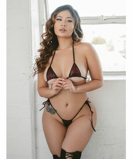 Ela Pasion hd erwachsene archiv