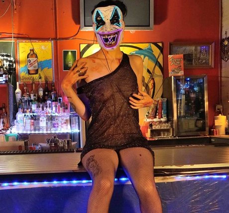 Taylor Evanchak xxx beste fotos