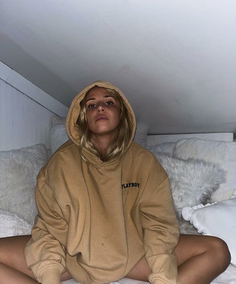 Currentsensation model erotische bilder