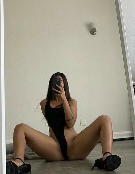 Kawaiimomo xxx nacktheit fotos