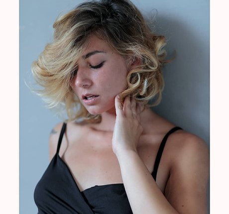 keine ppv-trans-onlyfans kunst pornographische bild