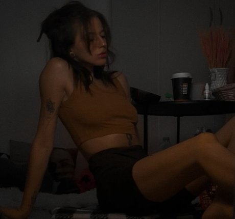 Anna Masarski hübsche erotische bild