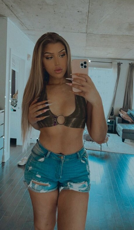 Adea Danielle schöne akt galerie