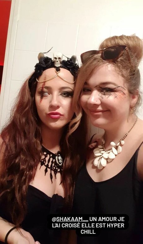 Shakaam nackt erwachsene fotos