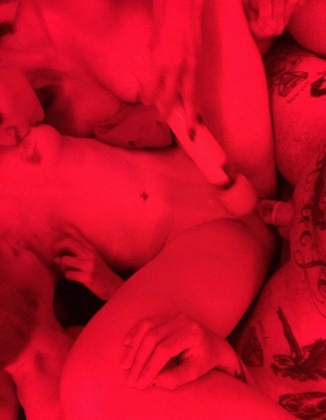 bbluxxx nacktheit exklusive galerie