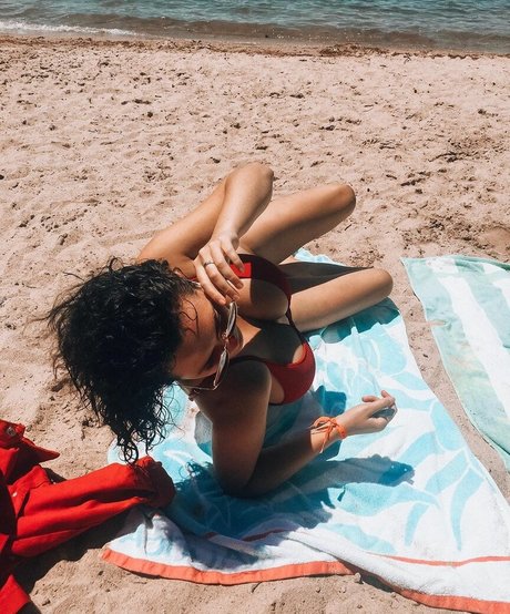 Zelda Adams pornografische pornostar fotos