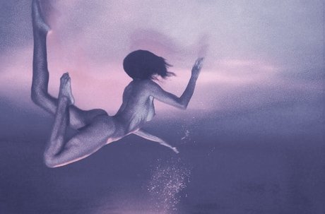 Naki Kaching nacktheit kunst foto