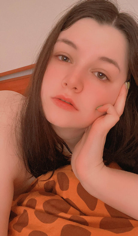 MintyMiyako freie perfekte foto