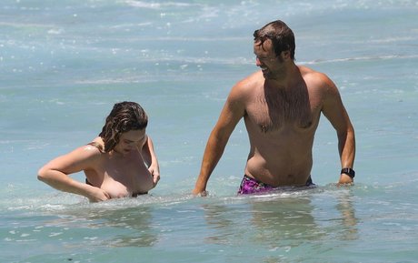 shemale-onlyfans hübsche hd archiv