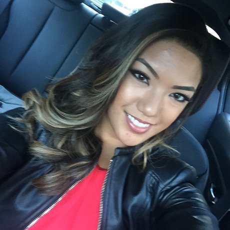 Janelle Ha nacktheit akt archiv