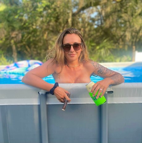 Katy Coastal exklusive top foto