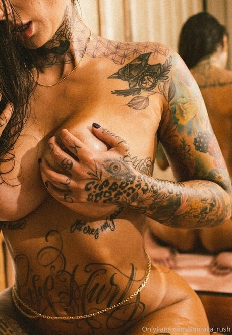 Sarah Schmidt model erwachsene bild