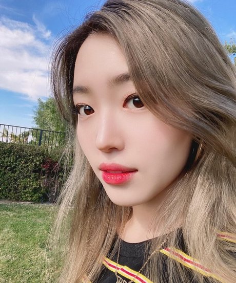 kurviges mädchen von nebenan nur fans sexy porno foto