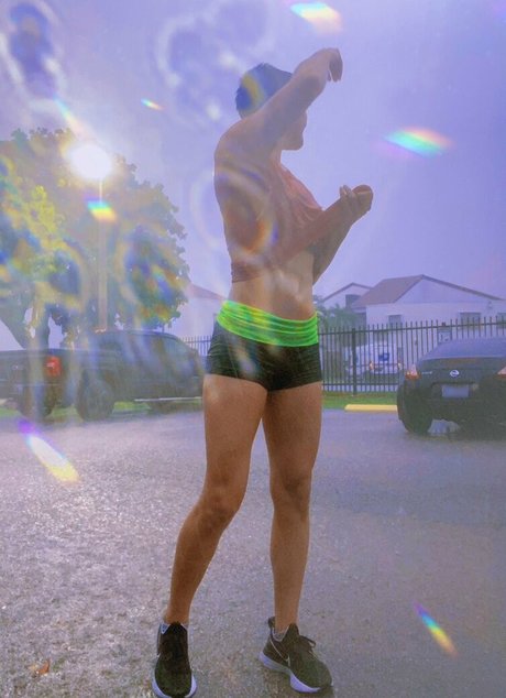 bang onlyfans hübsche schöne bilder