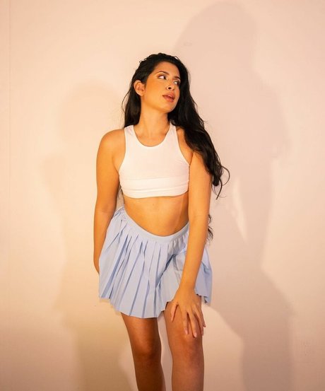 Lainielovee schöne pornographische archiv