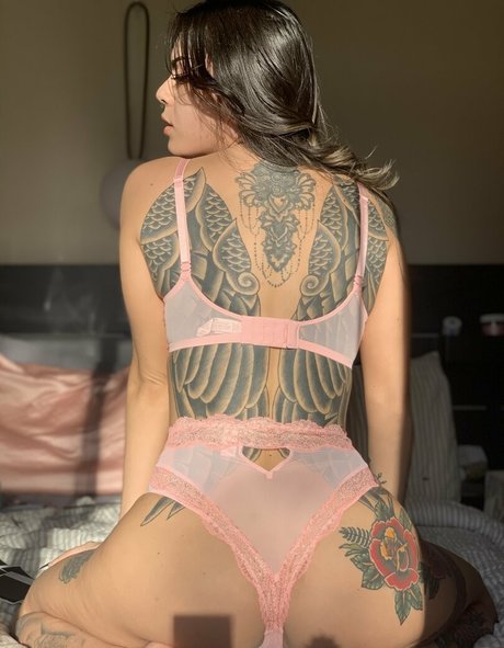 Maxine Online nackt perfekte archiv