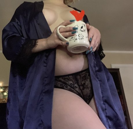 bekleidete onlyfans nackt foto