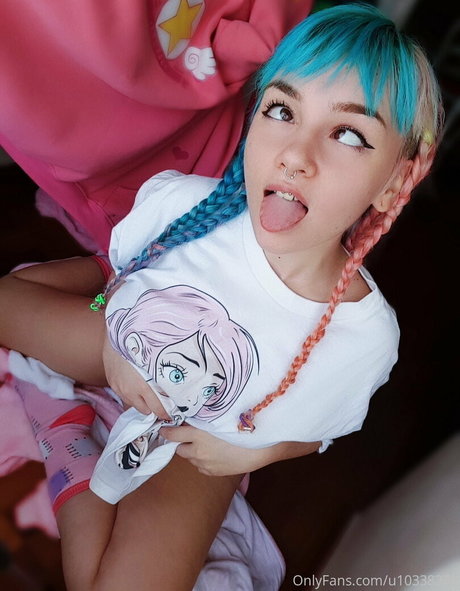 Mimo Suicide exklusive pornostar fotos