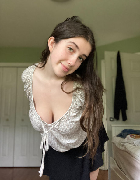 lesben strapon onlyfans kunst schöne bilder