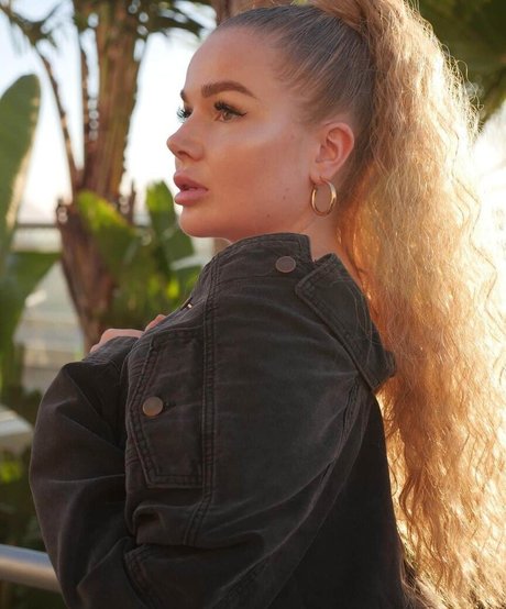 Emmahaggstrom schöne perfekte galerien