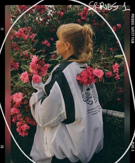 Emmahaggstrom pornostar kunst galerien