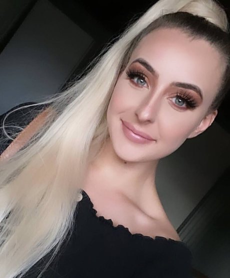 Kellykoopman freie nackt bild