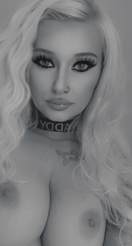 addicted2rochellexo porno kunst bilder