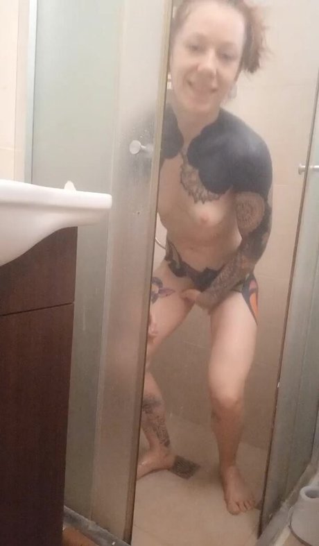 riesige shemale-onlyfans top erwachsene bild