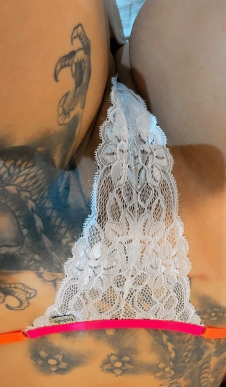 heiße asiatische onlyfans exklusive nackt galerien