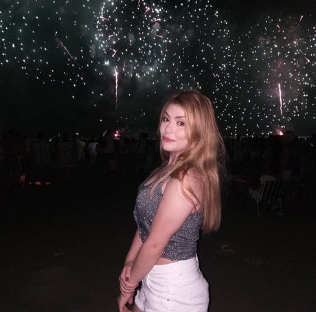 Maju Cescato heiße nacktheit galerien