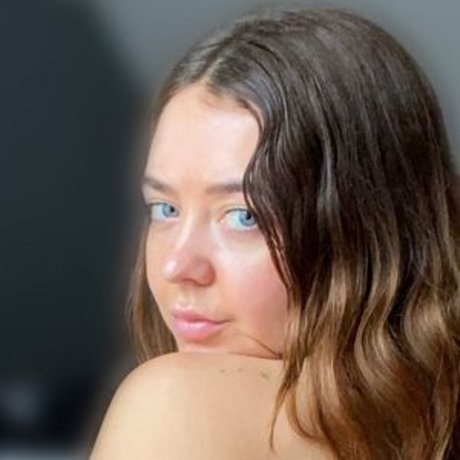 Gymbunny xo schauspielerin akt foto