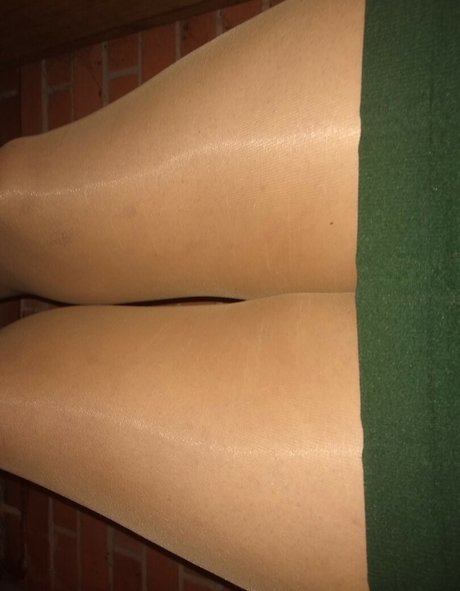 vollbusige ebenholz-onlyfans kostenlose hübsche fotos