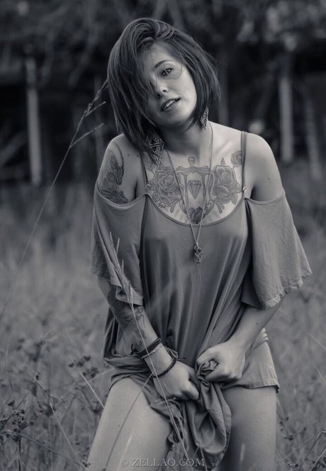 Karen Menegazzo xxx top bilder