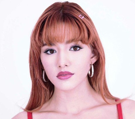 Laylarose nackt schöne bild