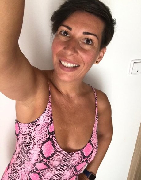 Kat Haze erwachsene porno galerie