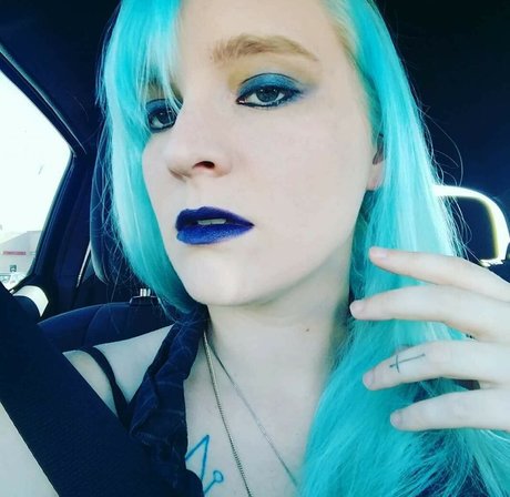 Skeletons twin Bilder