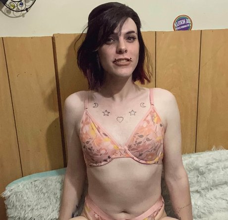 out there rowan nette pornostar fotos