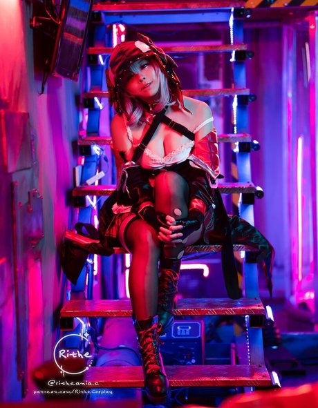 Rithe Cosplay pornostar heiße bild