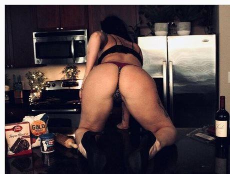 thatsmypeachyass xxx sexy galerien