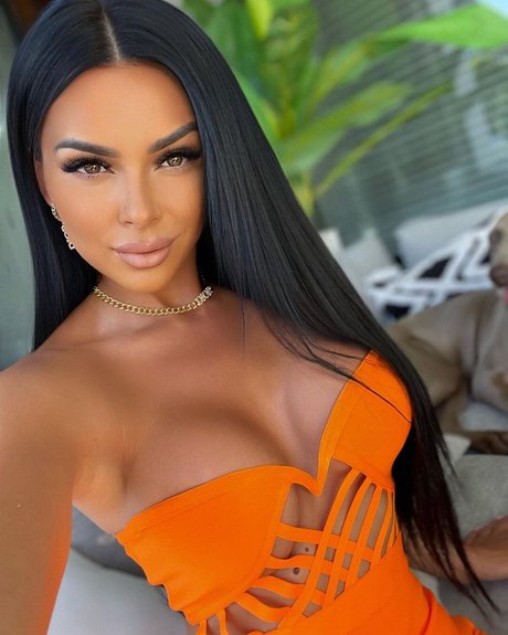 wunderschöne onlyfans hübsche porno bild