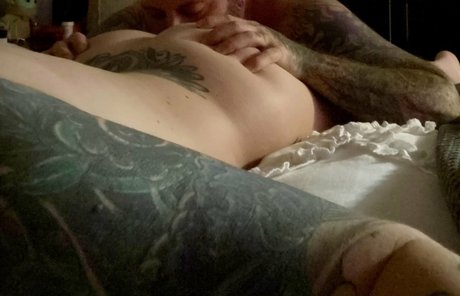 Bailey There erotische nackte fotos