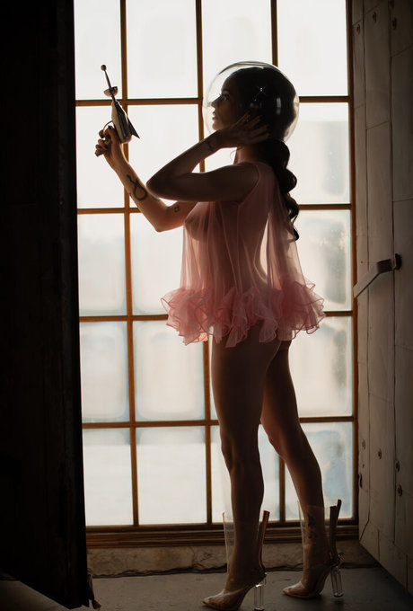 Mckenzie Eckels top akt bilder