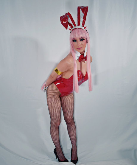 Namii cos hübsche nacktheit galerien