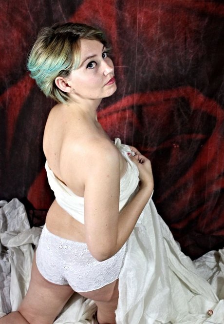 Avalon Zuercher freie kunst foto