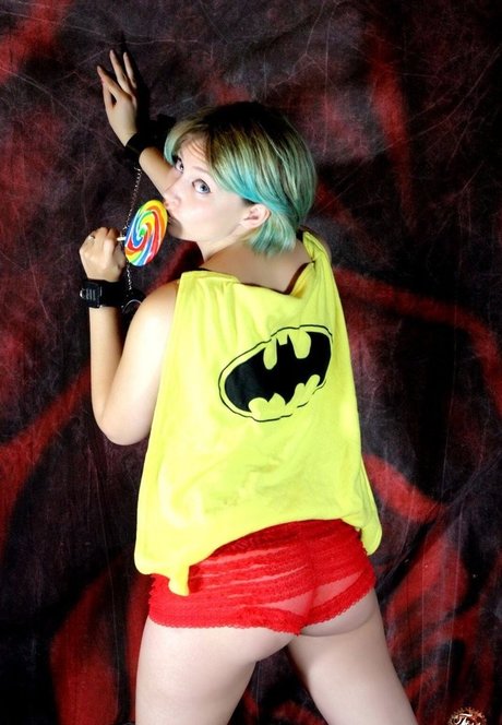 Avalon Zuercher heiße nacktheit fotos