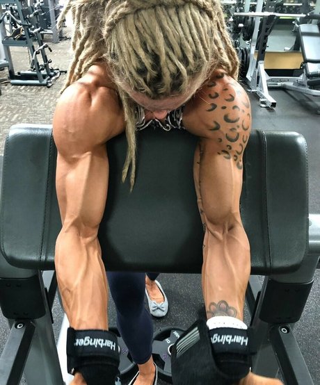 Mel With The Dreads kunst nackte galerie