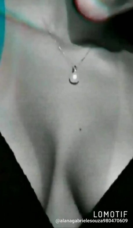 Alana Gaby porno heiße bild