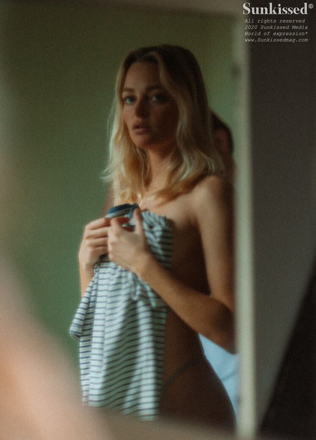 Megan Samperi erotische pornografische bilder