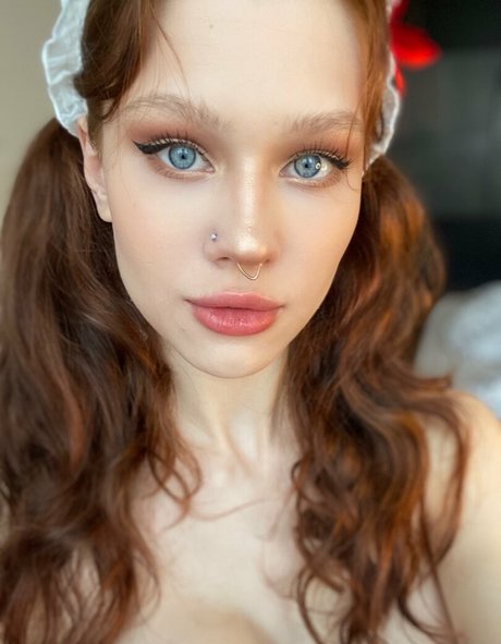 Simonssofia xxx nacktheit bilder