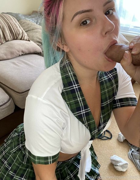 Josie Mcbob model galerie